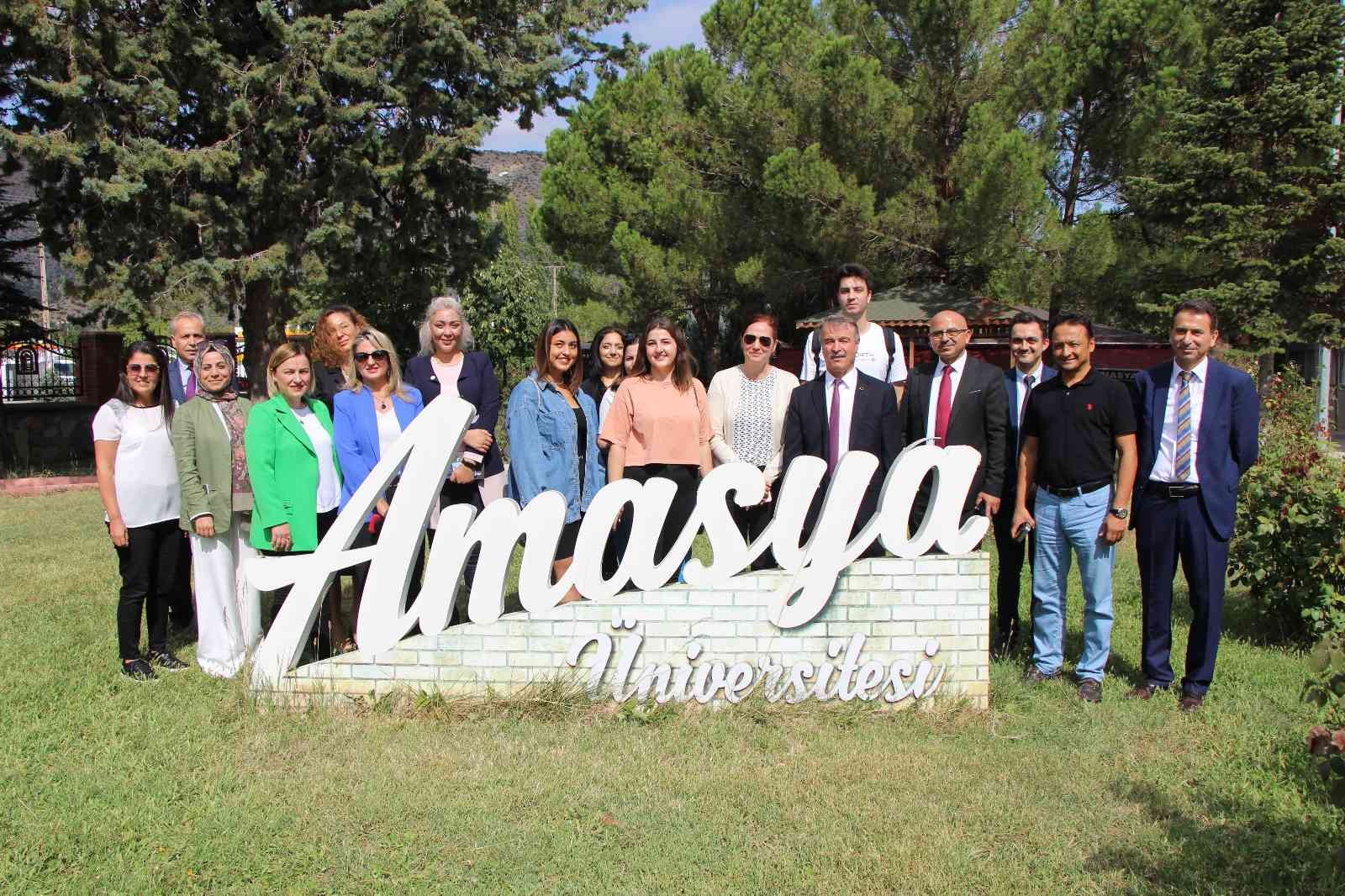 Amasya Üniversitesi Rektörü Elmacı: “Üniversite doluluk oranımız yüzde 100’ün üstünde, yurt sorunumuz yok”