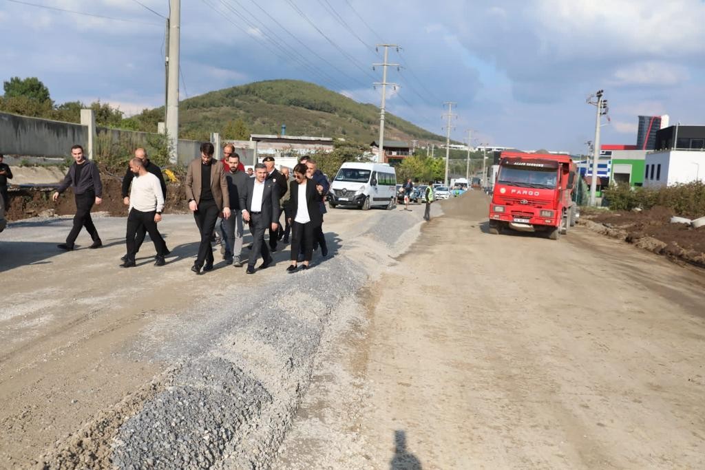 Gümüşova OSB’nin yolları tamamlanıyor