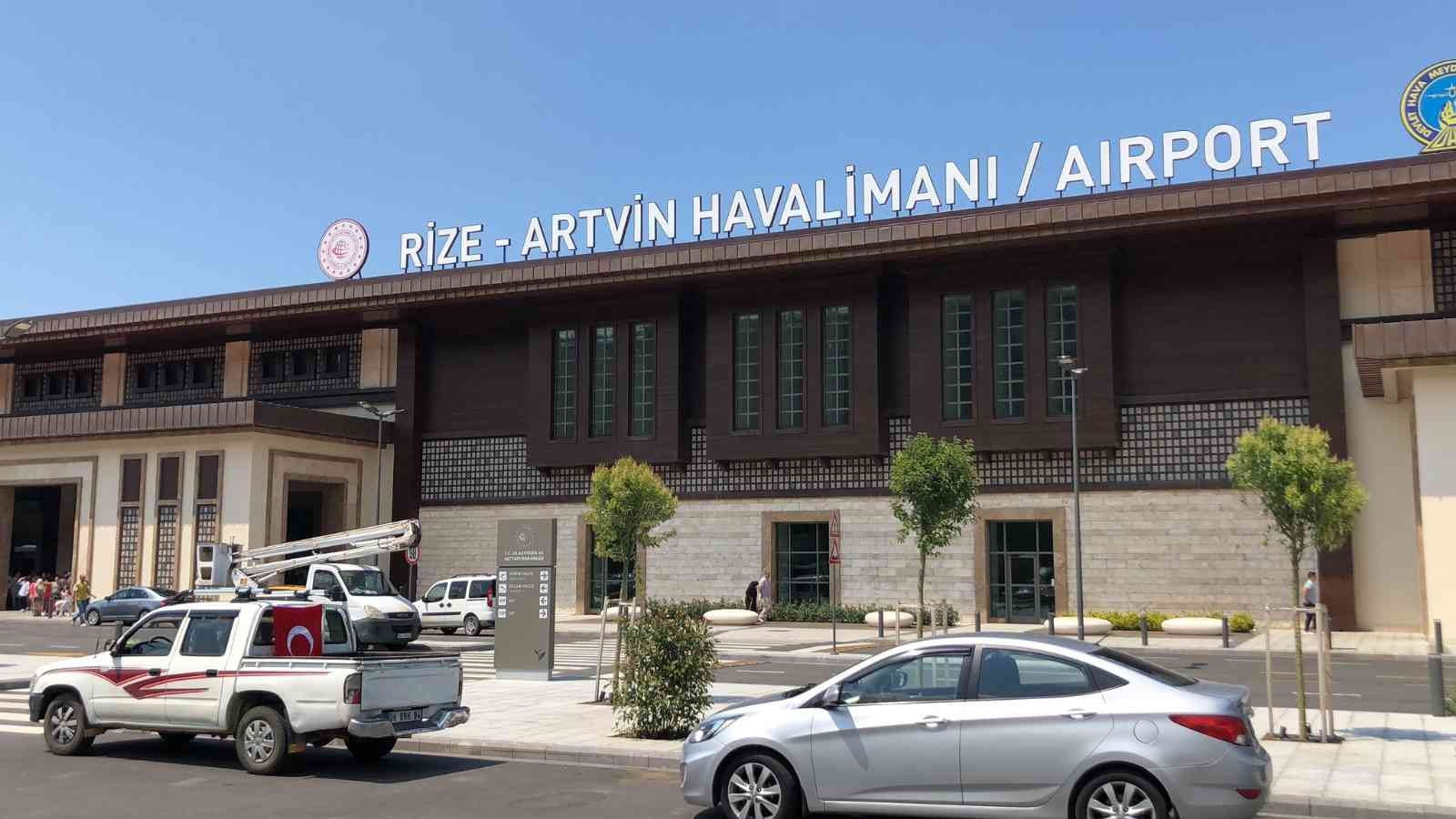 Rize-Artvin Havalimanı’nda 6 sefer iptal edildi