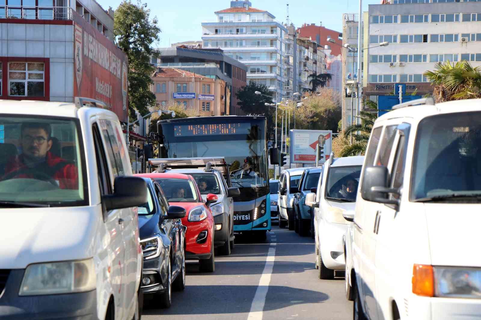 Samsun’da trafiğe kayıtlı araç sayısı 411 bini geçti